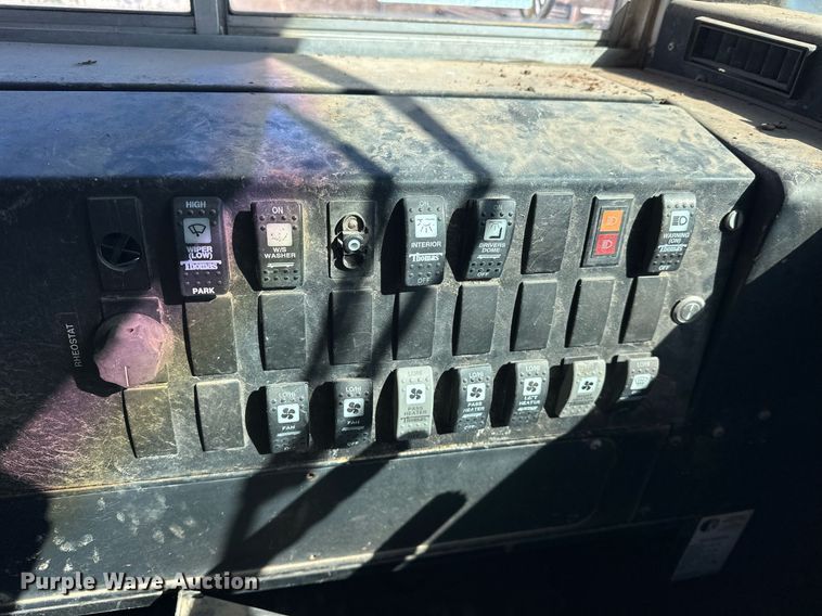 image for item EK0446 1997 Thomas Built school bus