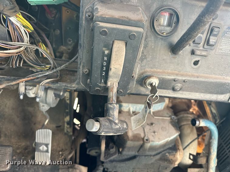 image for item EK0446 1997 Thomas Built school bus