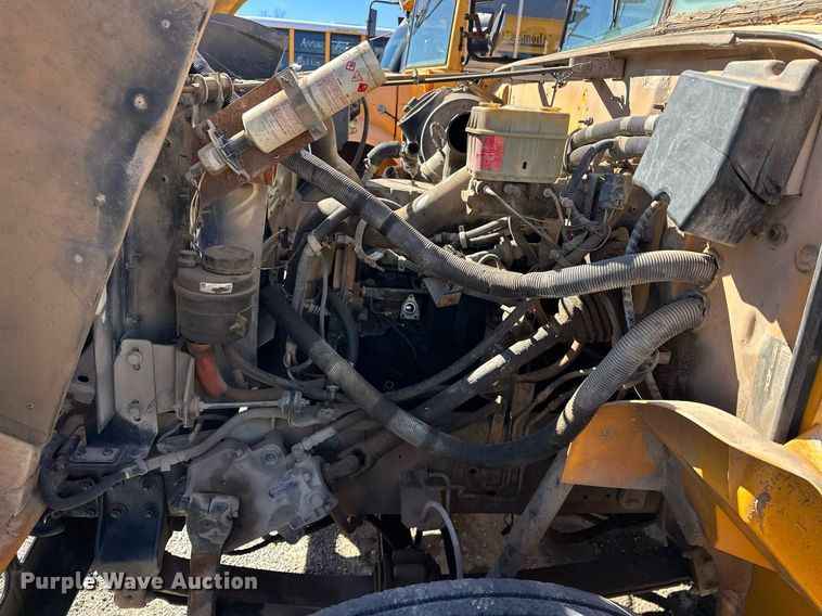 image for item EK0446 1997 Thomas Built school bus