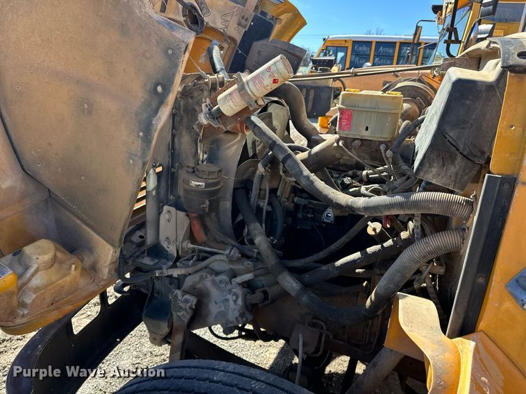 image for item EK0446 1997 Thomas Built school bus