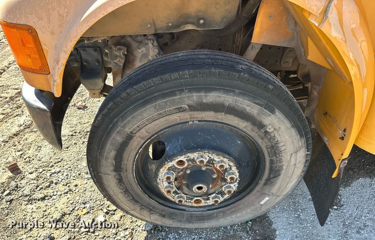 image for item EK0446 1997 Thomas Built school bus