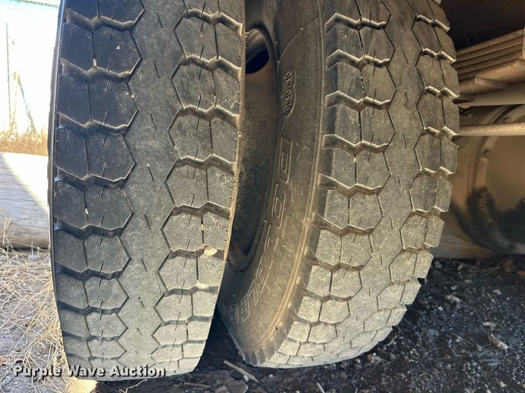 image for item EK0446 1997 Thomas Built school bus