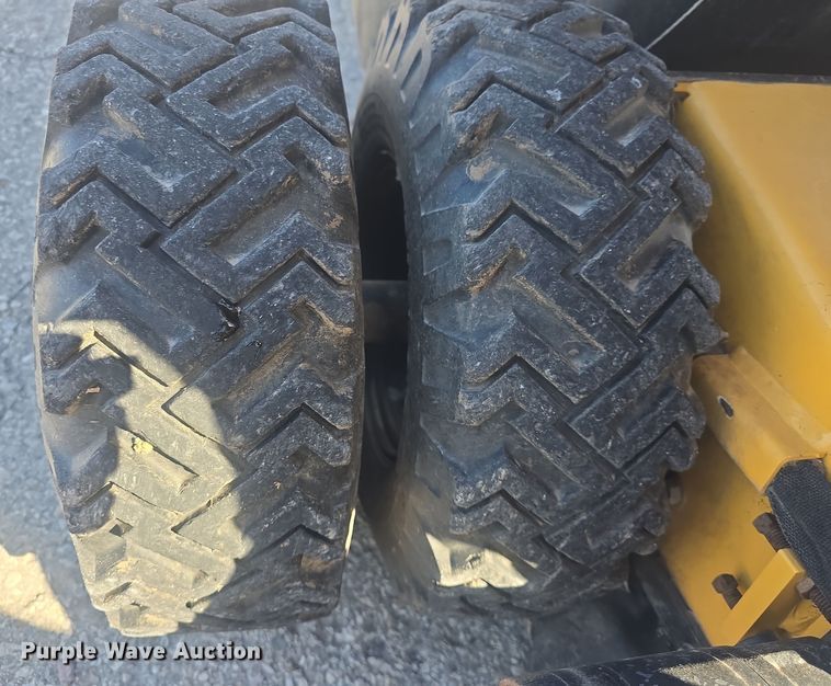 image for item EK2490 Vermeer SC372 stump grinder