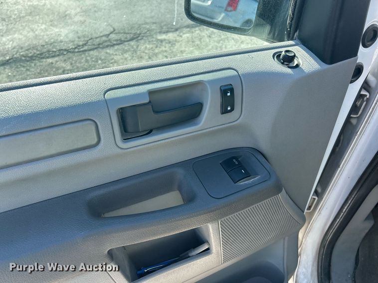 image for item EK2859 2007 Ford Freestar van