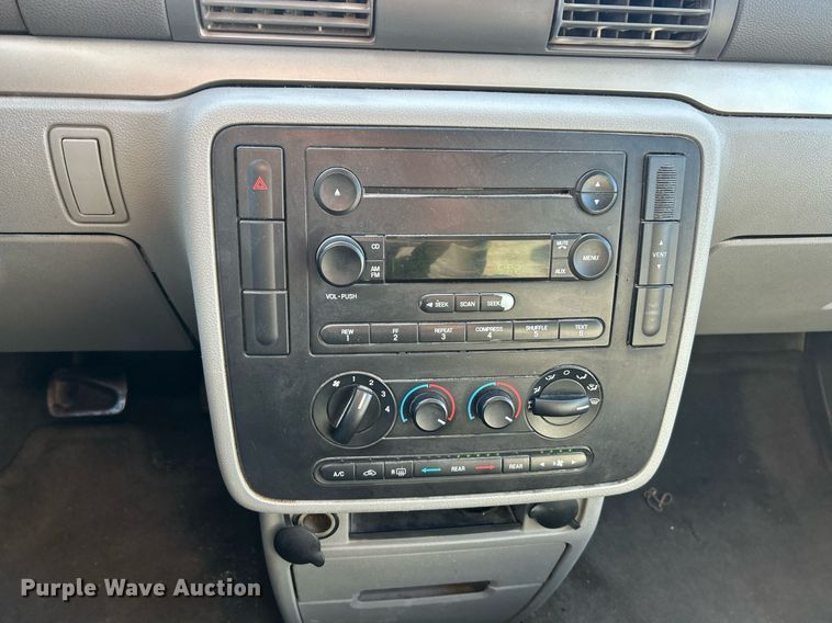 image for item EK2859 2007 Ford Freestar van