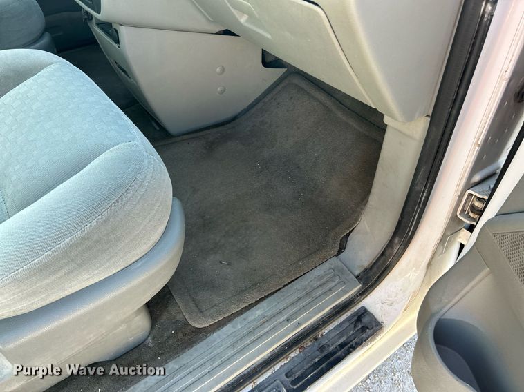 image for item EK2859 2007 Ford Freestar van