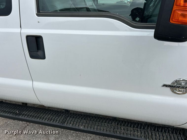 image for item EK2874 2015 Ford F250 Super Duty SuperCab pickup truck