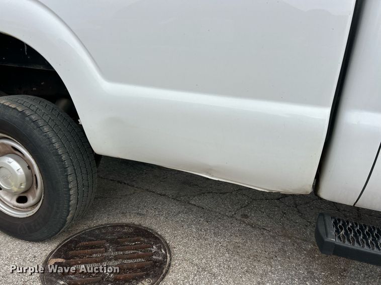 image for item EK2874 2015 Ford F250 Super Duty SuperCab pickup truck