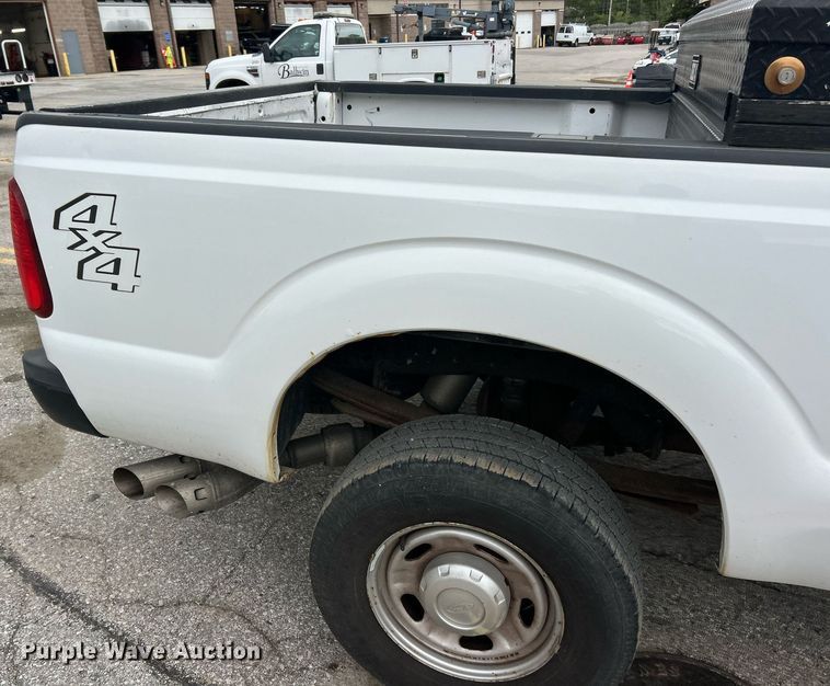 image for item EK2874 2015 Ford F250 Super Duty SuperCab pickup truck