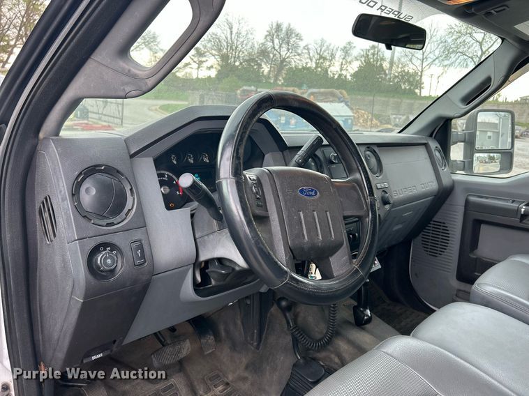 image for item EK2874 2015 Ford F250 Super Duty SuperCab pickup truck