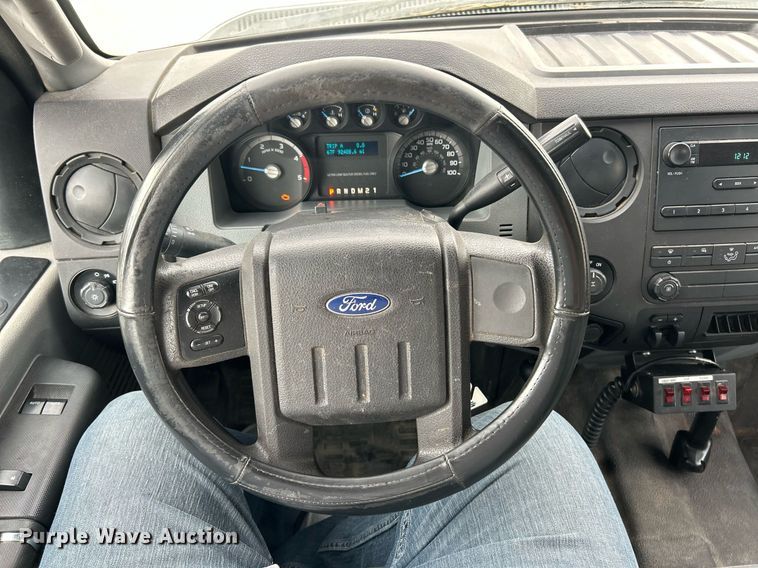 image for item EK2874 2015 Ford F250 Super Duty SuperCab pickup truck