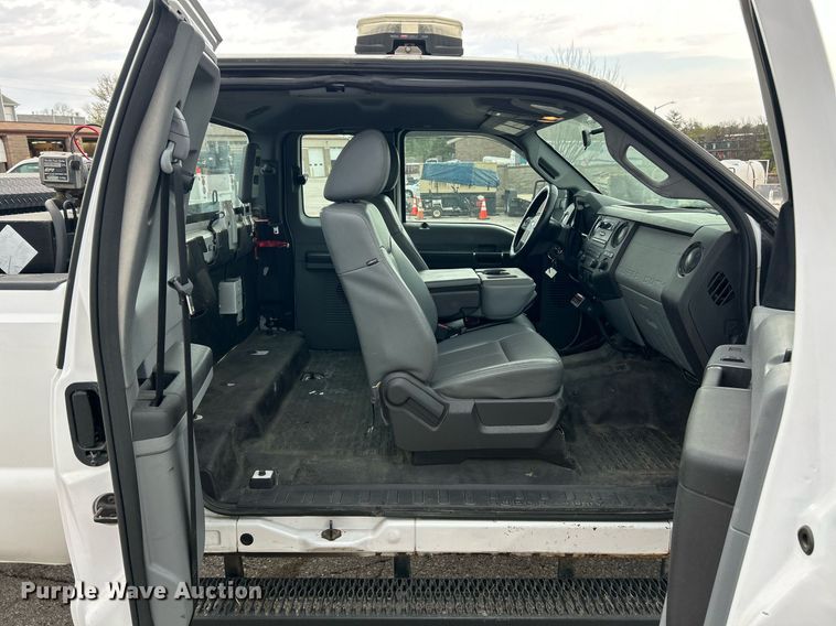 image for item EK2874 2015 Ford F250 Super Duty SuperCab pickup truck