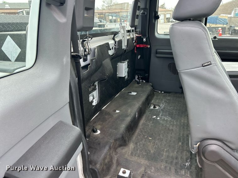 image for item EK2874 2015 Ford F250 Super Duty SuperCab pickup truck