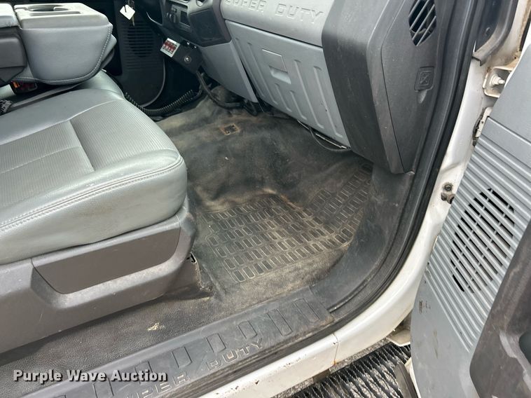 image for item EK2874 2015 Ford F250 Super Duty SuperCab pickup truck