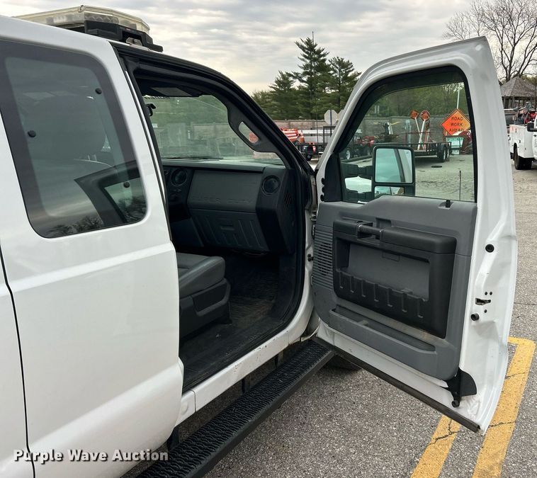 image for item EK2874 2015 Ford F250 Super Duty SuperCab pickup truck