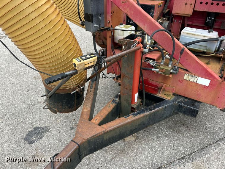 image for item EK2887 Giant-Vac 6600JDTB - TR14 leaf vacuum