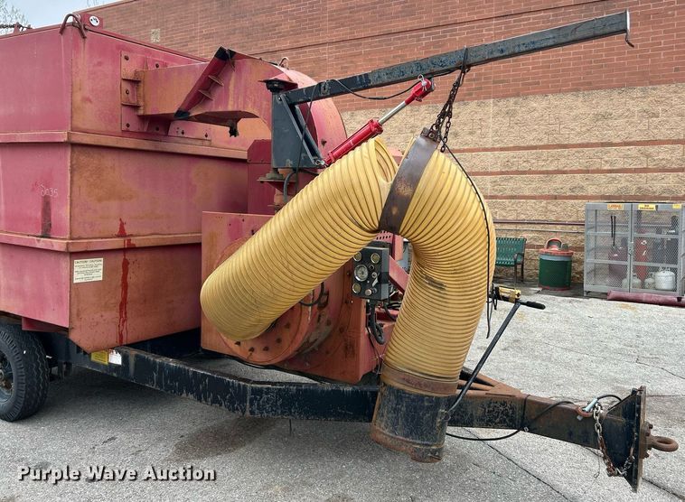 image for item EK2887 Giant-Vac 6600JDTB - TR14 leaf vacuum