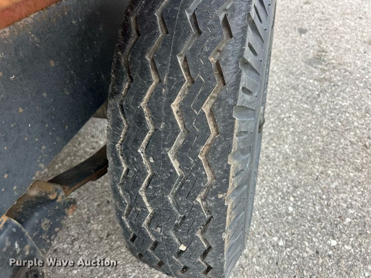 image for item EK2887 Giant-Vac 6600JDTB - TR14 leaf vacuum