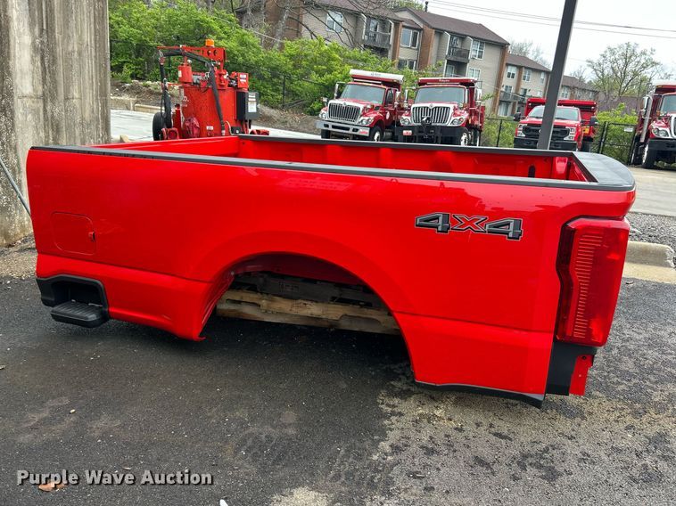 image for item EK2889 Pickup truck bed