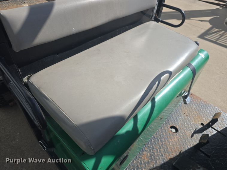 image for item EK5046 2001 Cushman Classic Truckster utility vehicle