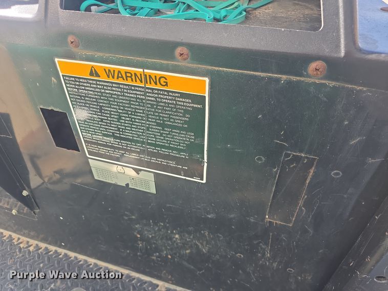 image for item EK5046 2001 Cushman Classic Truckster utility vehicle