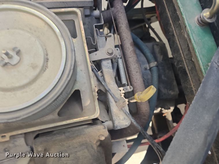 image for item EK5046 2001 Cushman Classic Truckster utility vehicle