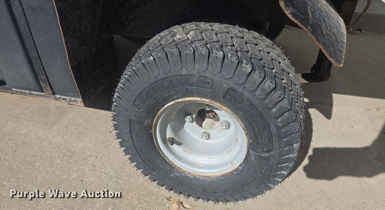 image for item EK5046 2001 Cushman Classic Truckster utility vehicle