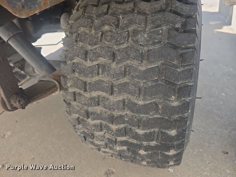 image for item EK5046 2001 Cushman Classic Truckster utility vehicle