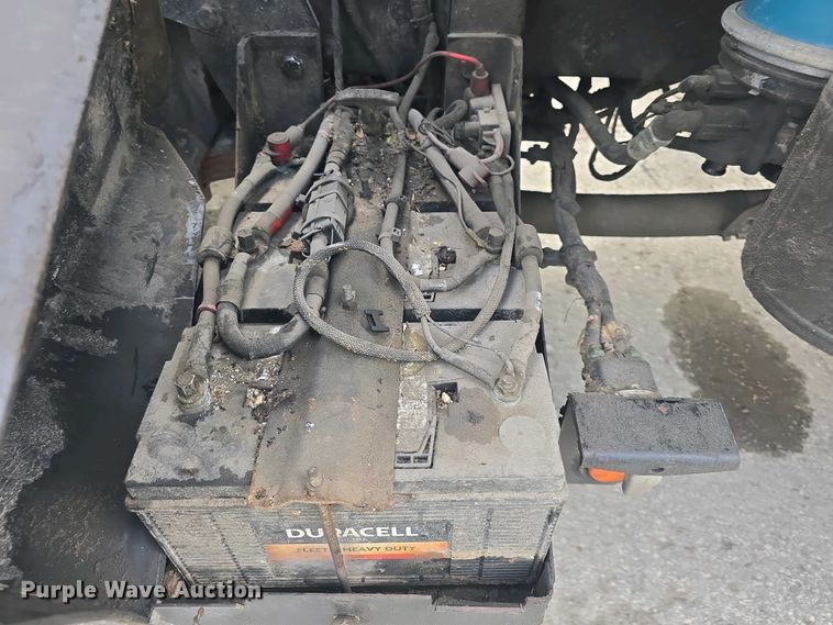 image for item EK5048 2019 Mack LR64E refuse truck