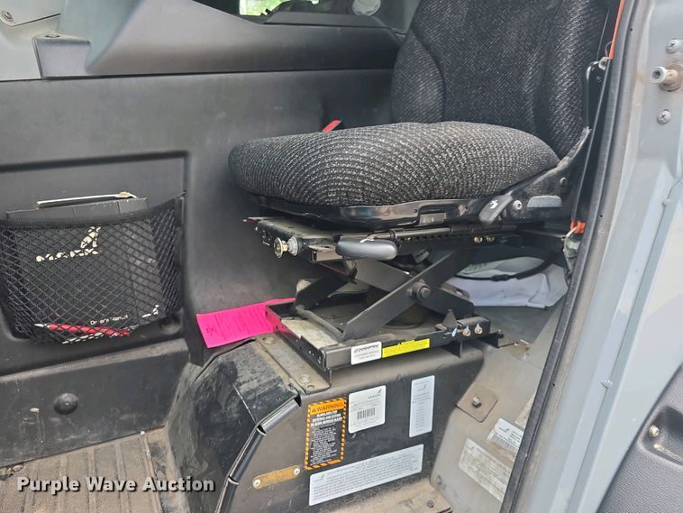 image for item EK5048 2019 Mack LR64E refuse truck