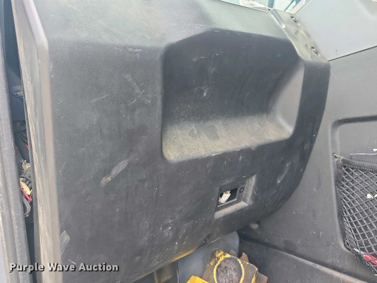 image for item EK5048 2019 Mack LR64E refuse truck