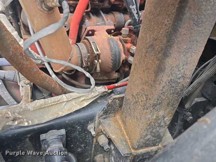 image for item EK5048 2019 Mack LR64E refuse truck