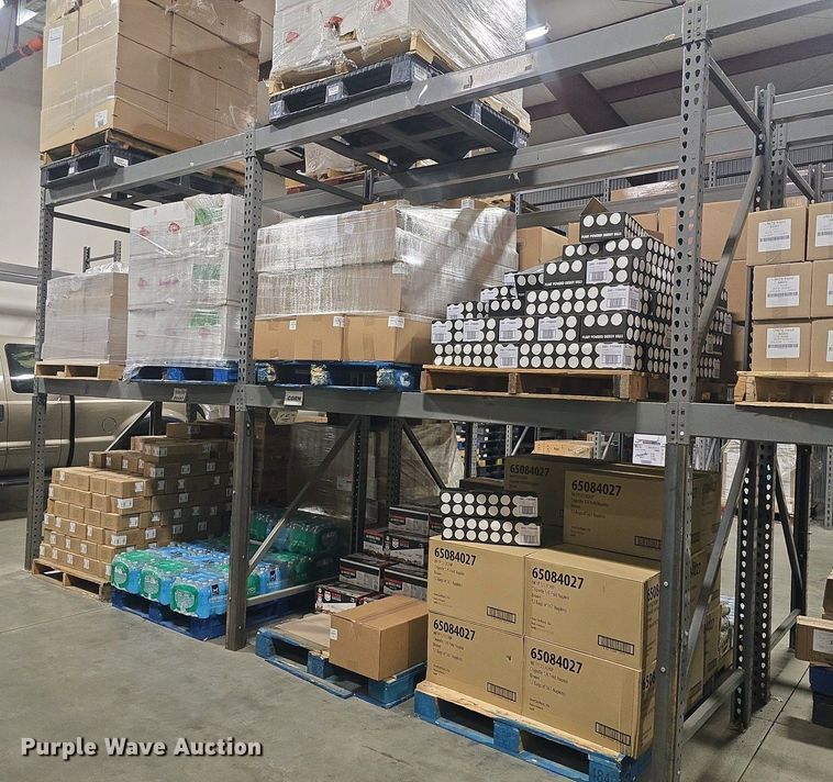 image for item EK5147 (3) sets of pallet racking