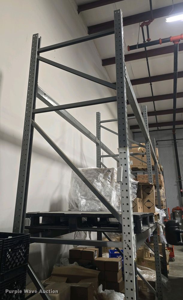 image for item EK5147 (3) sets of pallet racking