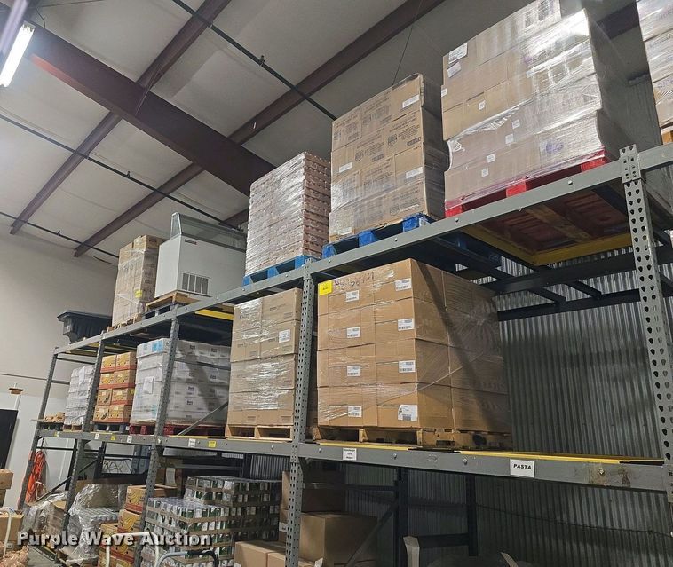 image for item EK5160 (2) sets of pallet racking