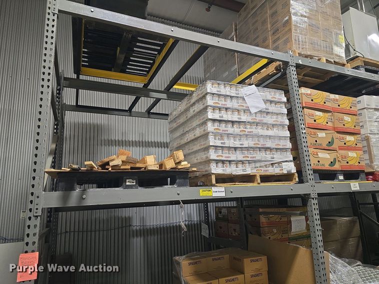 image for item EK5160 (2) sets of pallet racking