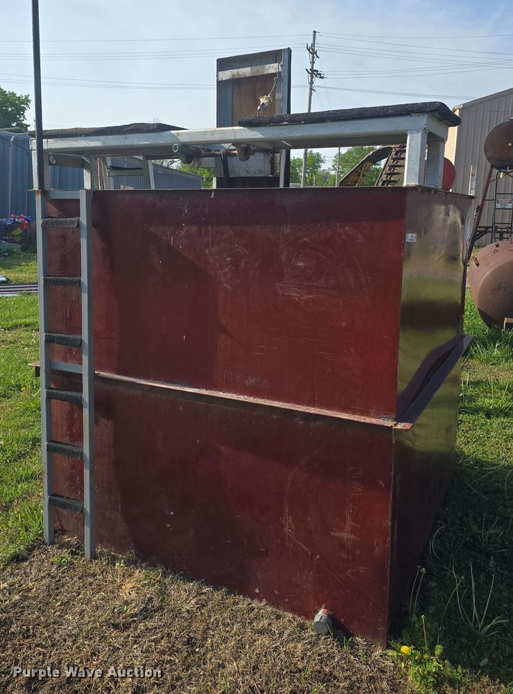 image for item EK5162 Dunk tank