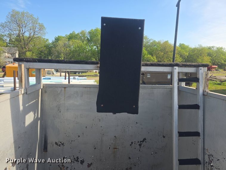 image for item EK5162 Dunk tank