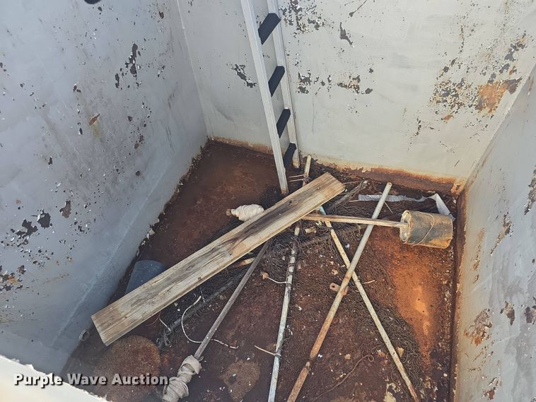 image for item EK5162 Dunk tank