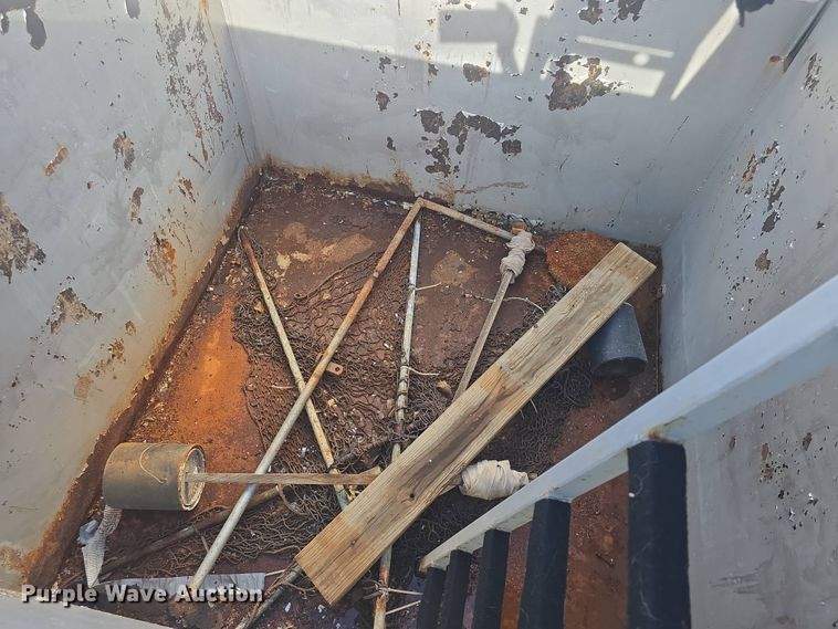 image for item EK5162 Dunk tank