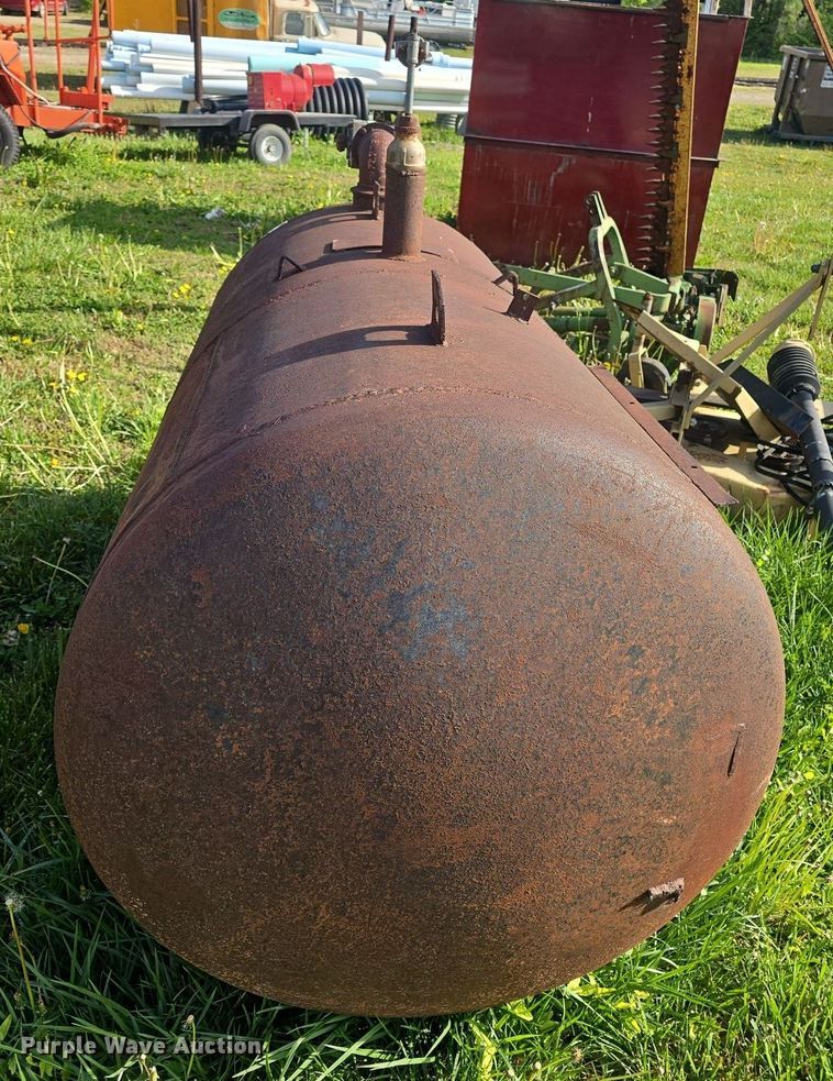 image for item EK5163 1941 Columbian tank