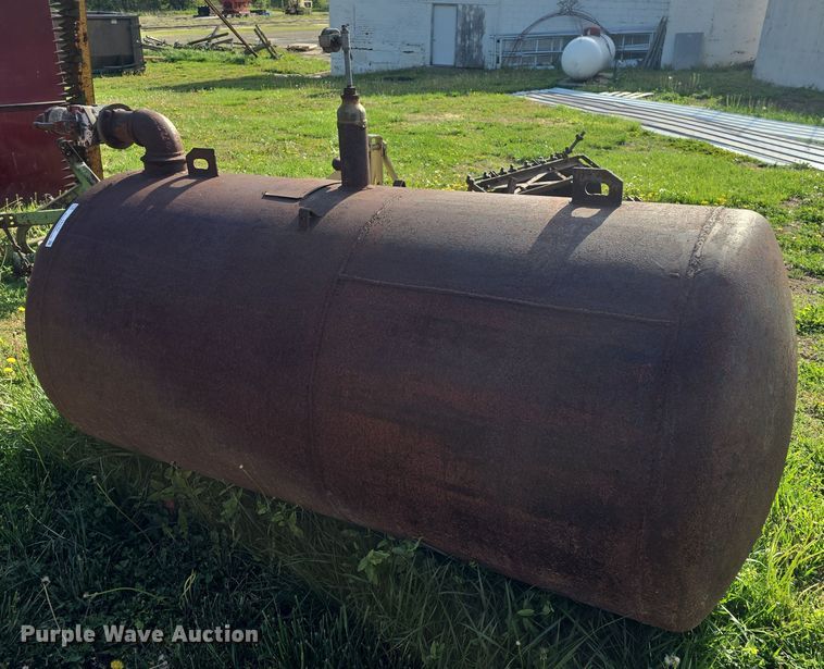 image for item EK5163 1941 Columbian tank