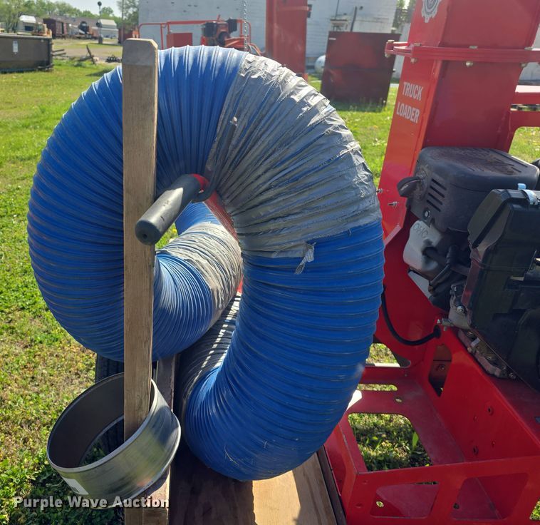 image for item EK5164 2012 Ariens  995024 debris blower