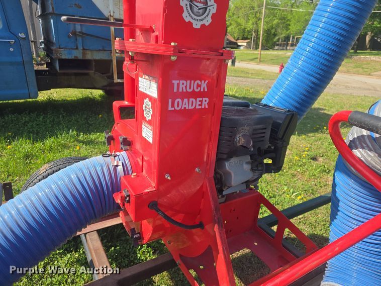 image for item EK5164 2012 Ariens  995024 debris blower