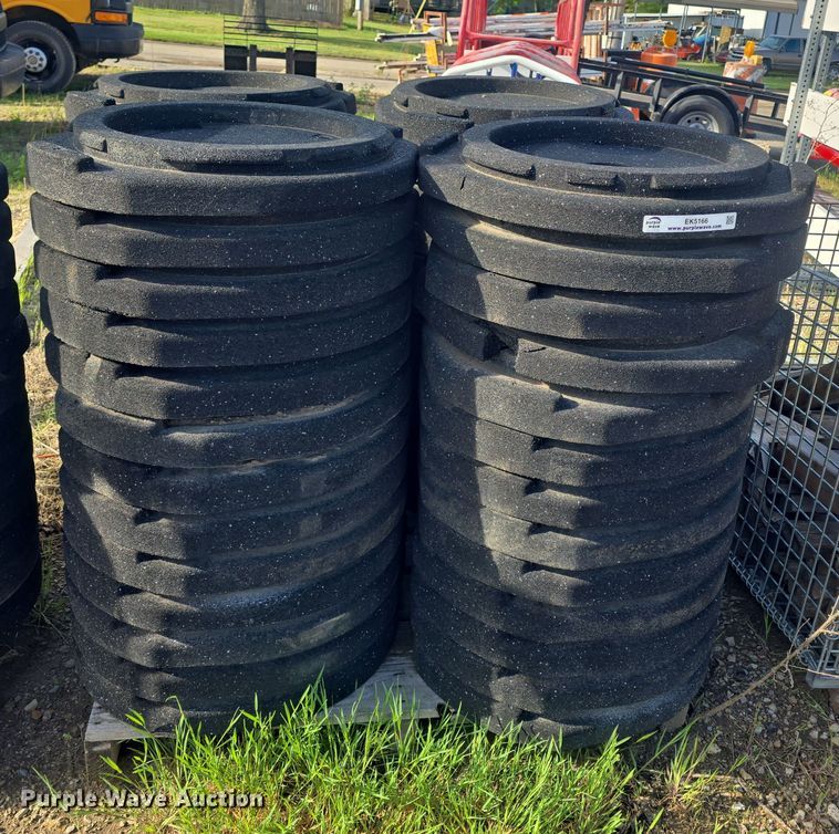 image for item EK5166 (52) safety barrel weight bases