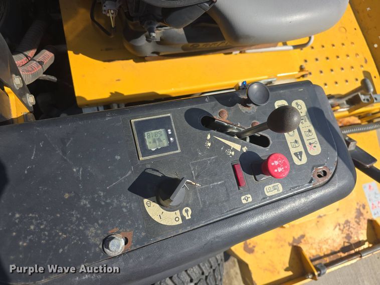 image for item EK5172 Hustler Super Z Hyperdrive ZTR lawn mower