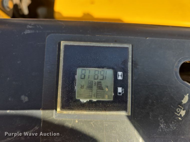 image for item EK5172 Hustler Super Z Hyperdrive ZTR lawn mower