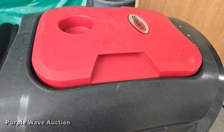 image for item EK5173 Viper floor scrubber