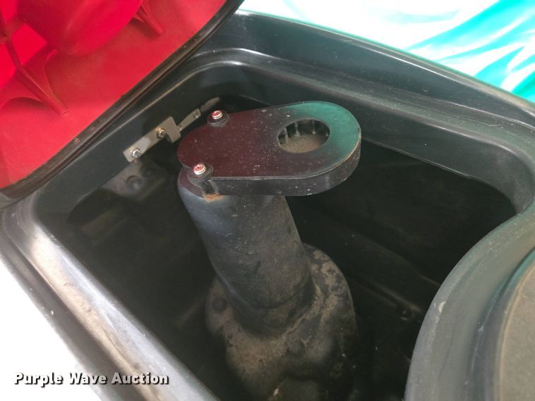 image for item EK5173 Viper floor scrubber