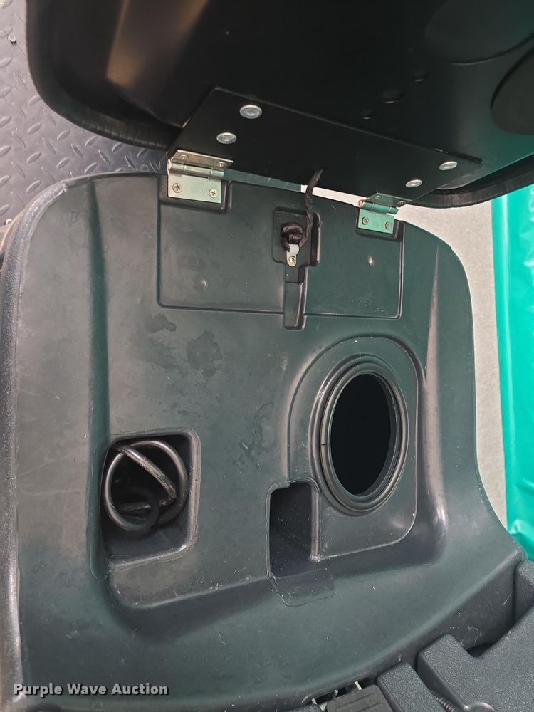 image for item EK5173 Viper floor scrubber